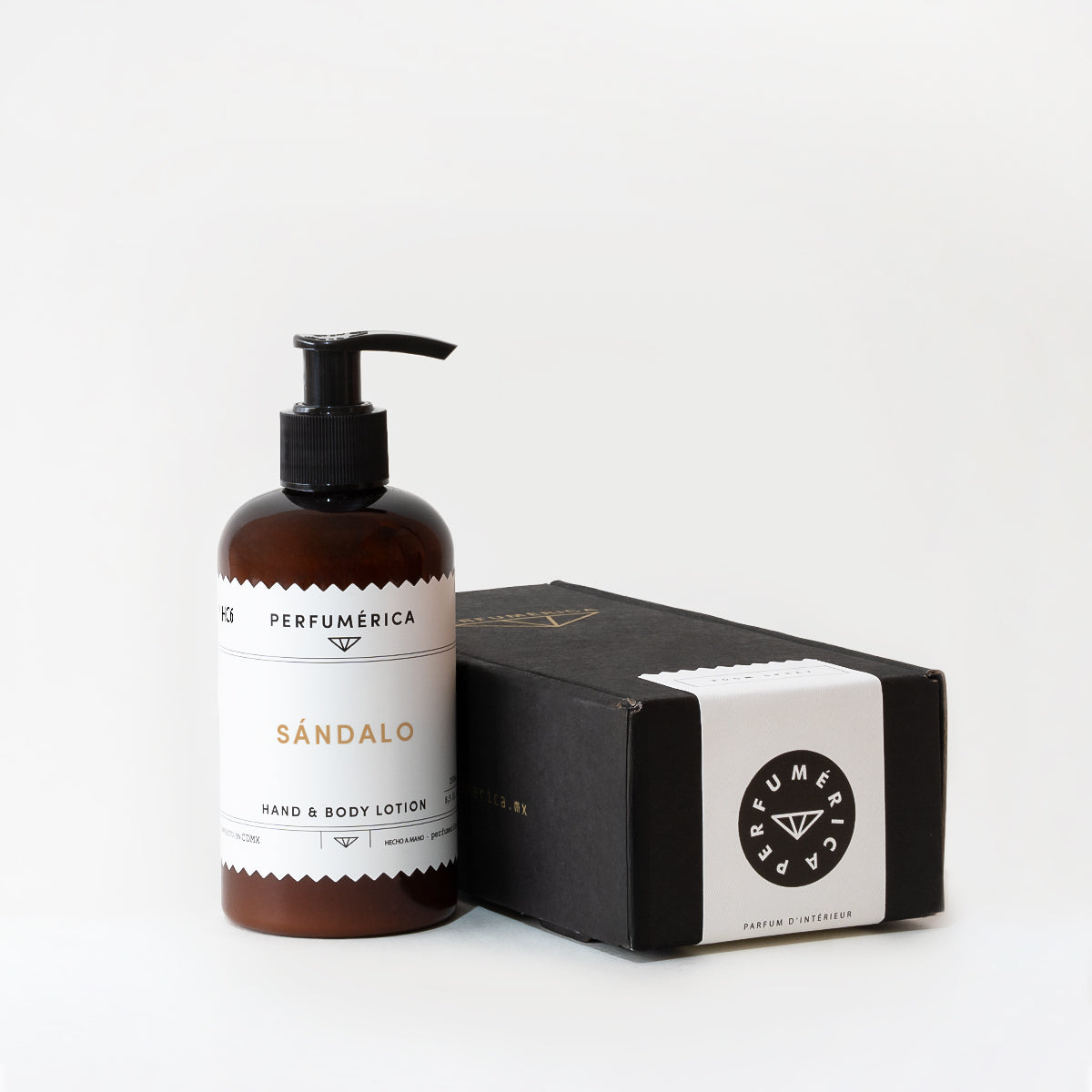 HC6 SÁNDALO HAND & BODY LOTION